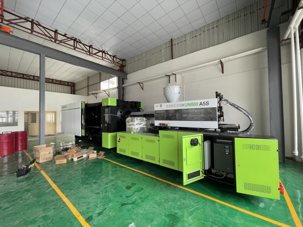 協宏公司新進一臺800T注塑機，注塑加工量產制造實力上升新臺階